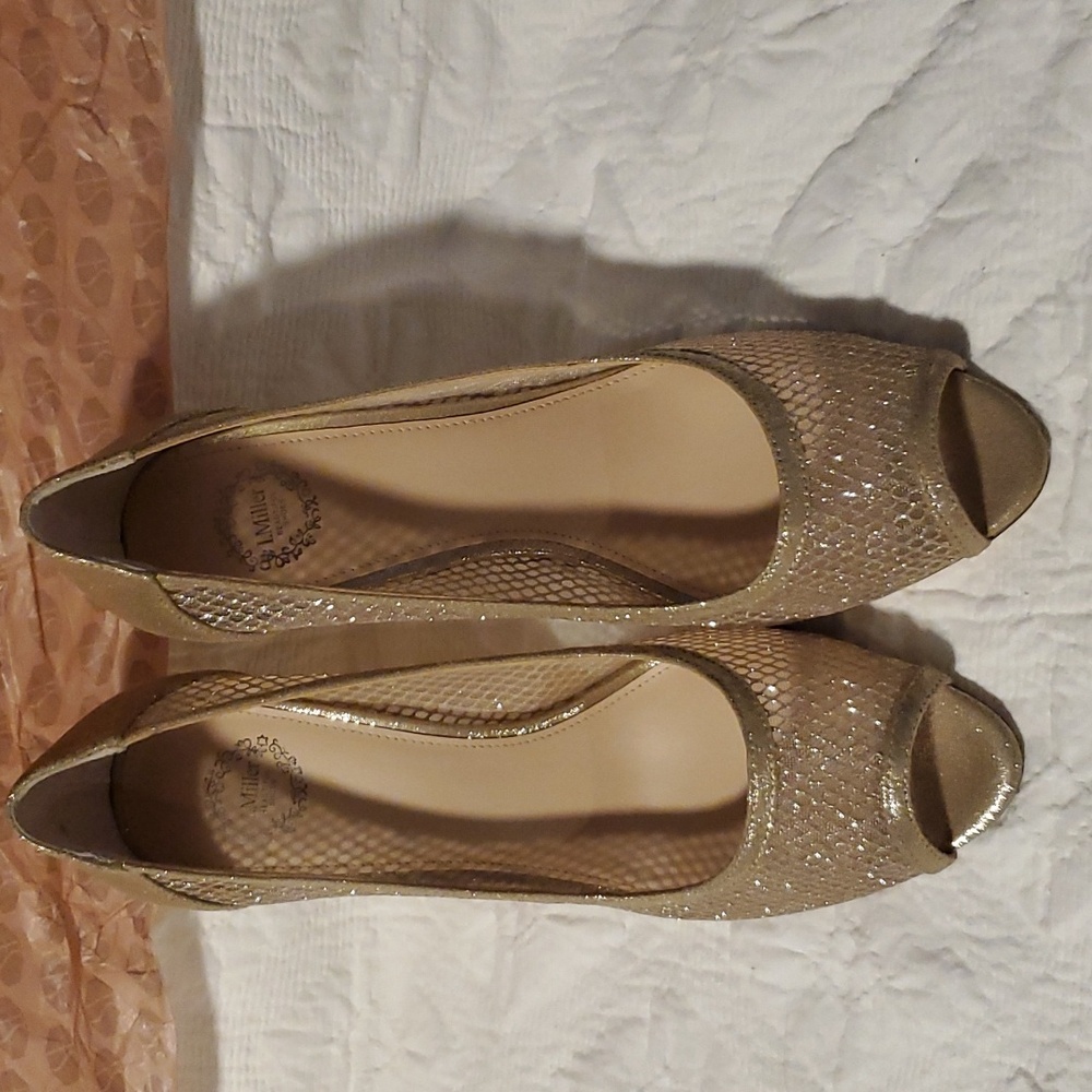 I Miller Womens Fiza Peep Toe Cone Heel Pumps - Picture 2 of 8